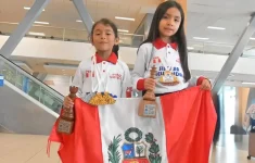 Niñas peruanas ganan cinco medallas en sudamericano de ajedrez en Uruguay